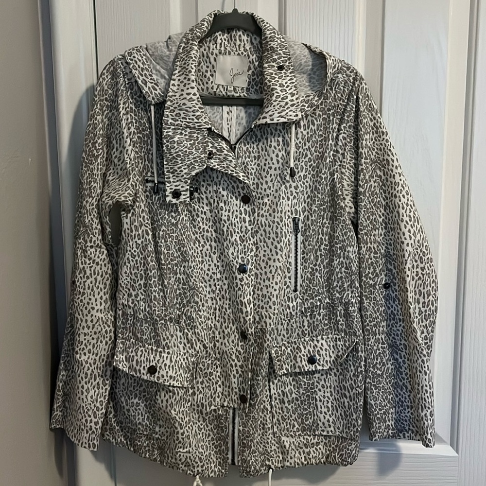 Joie lightweight cheetah print jacket